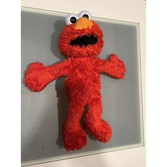 Sesame Street Hasbro 2016 Tickle Me Elmo Talking Plush, Stuffed Animal WORKS - Picture 2 of 6
